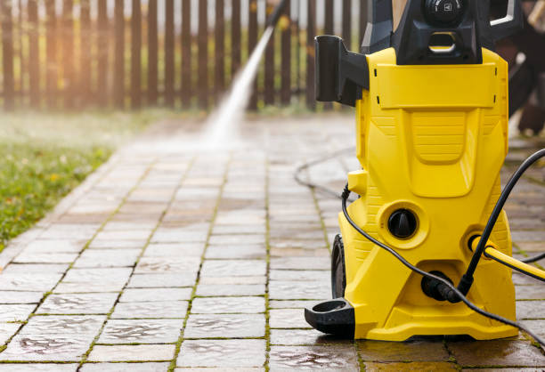 Best Restaurant Pressure Washing  in Mastic, NY