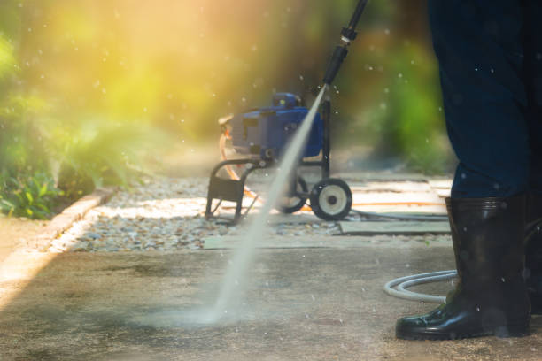 Best Restaurant Pressure Washing  in Mastic, NY